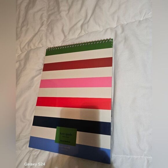 Kate Spade New York Large College Ruled Notebook, Top Spiral Notebook  160 Pages - Picture 9 of 9